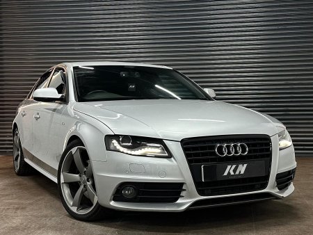 AUDI A4 2.0 TDI Black Edition Euro 5 (s/s) 4dr